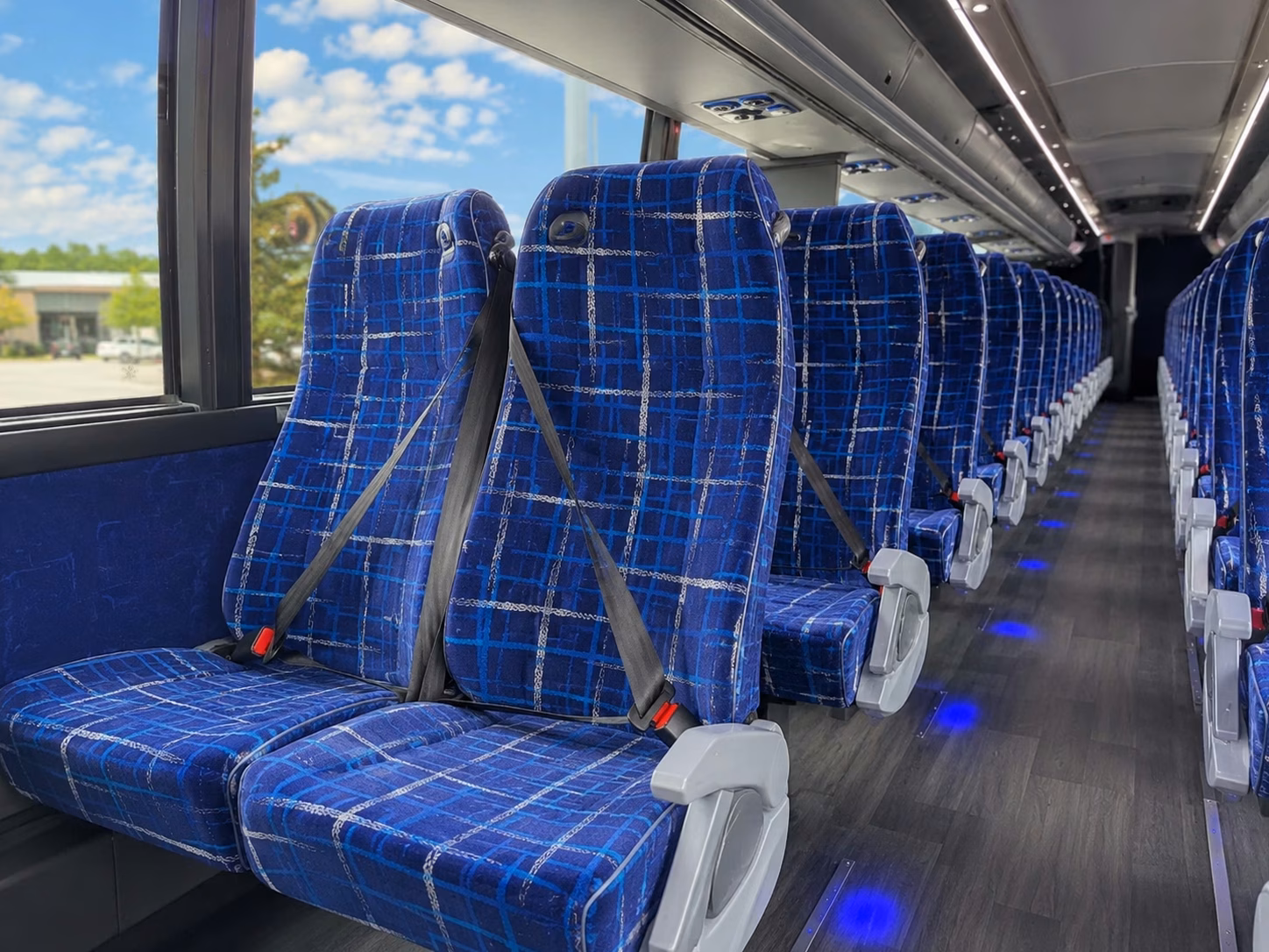 knoxville airport transfer shuttle bus services