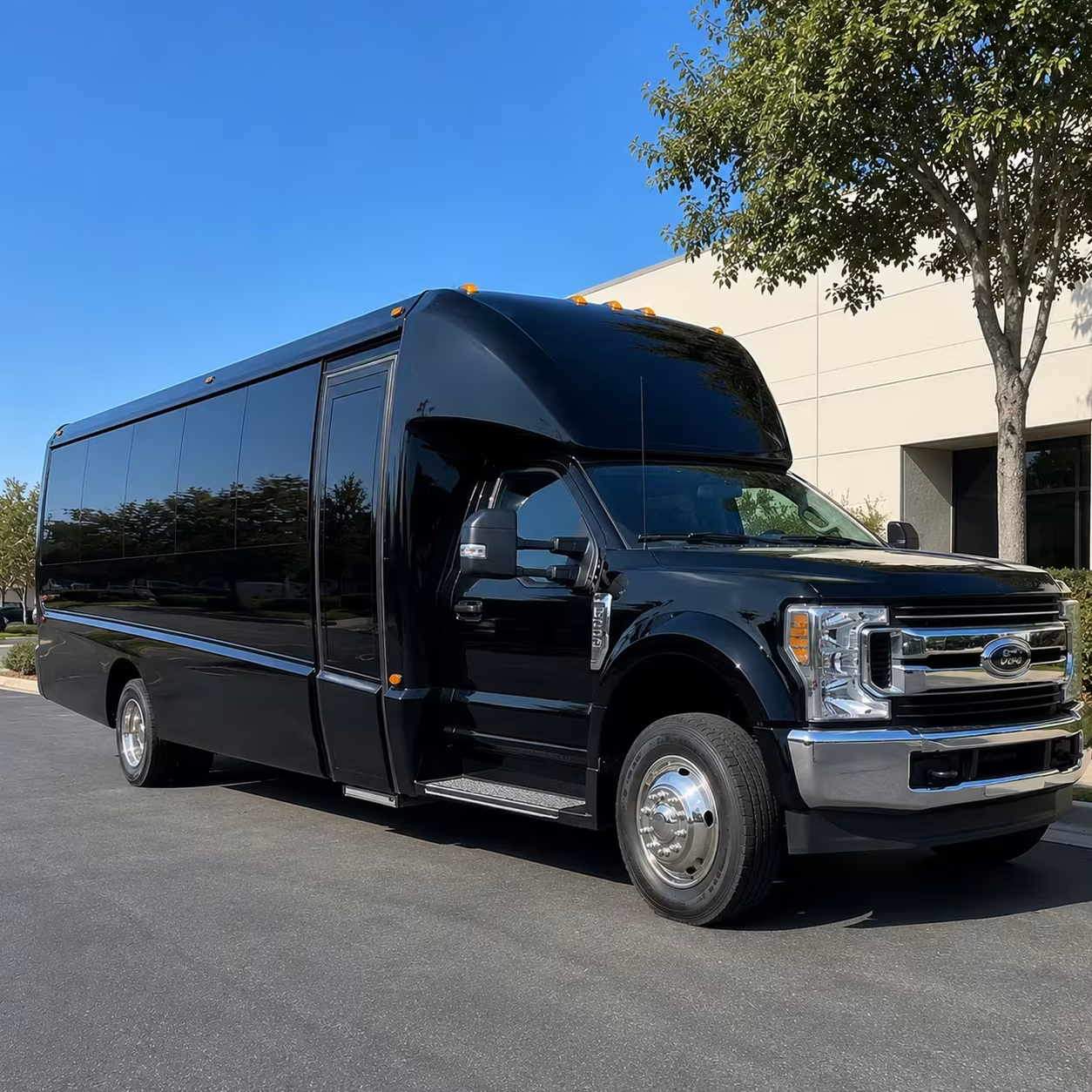 knoxville minibus rentals for muse knoxville field trips