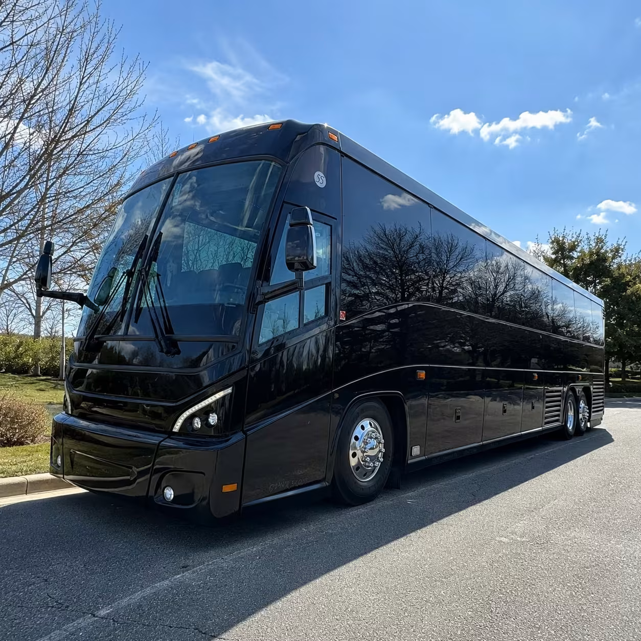 knoxville shuttle buses for mcghee tyson air national guard base