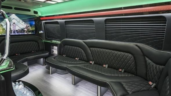 knoxville sprinter limo rental inside